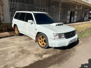 Subaru Forester SF 2.0 1999 White