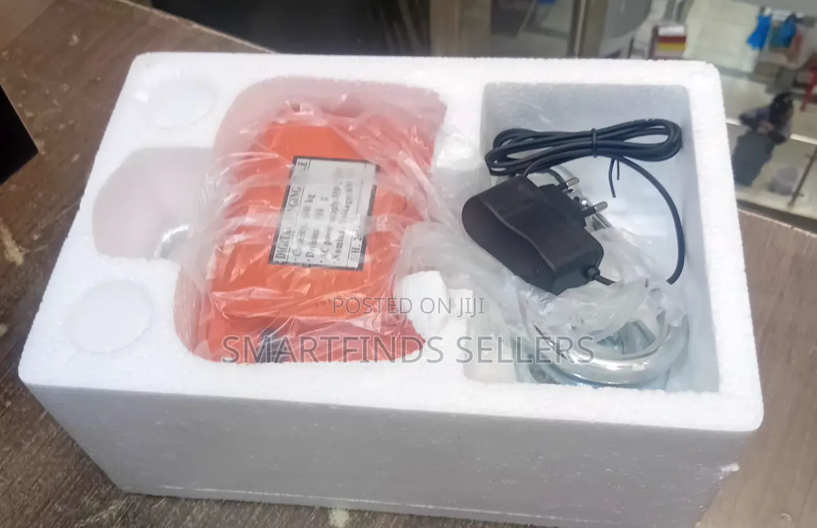 Industrial Electronic Crane Scale – Durable LCD Hanging Scale