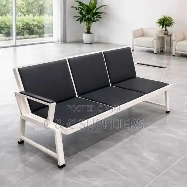 3-Link Airport Bench