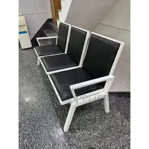 3-Link Airport Bench