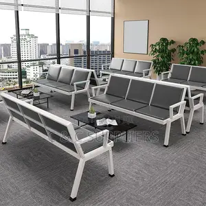 3-Link Airport Bench