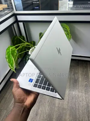 Laptop HP EliteBook 840 G8 16GB Intel Core i7 SSD 512GB