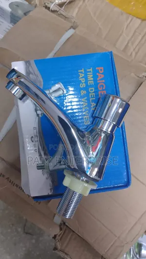 Chrome Metallic Basin Tap