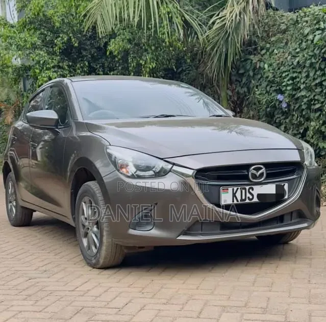 Mazda Demio 2018 Gray