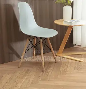 Eames Armless Plastic Dining Chair
