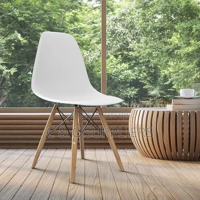 Eames Armless Plastic Dining Chair