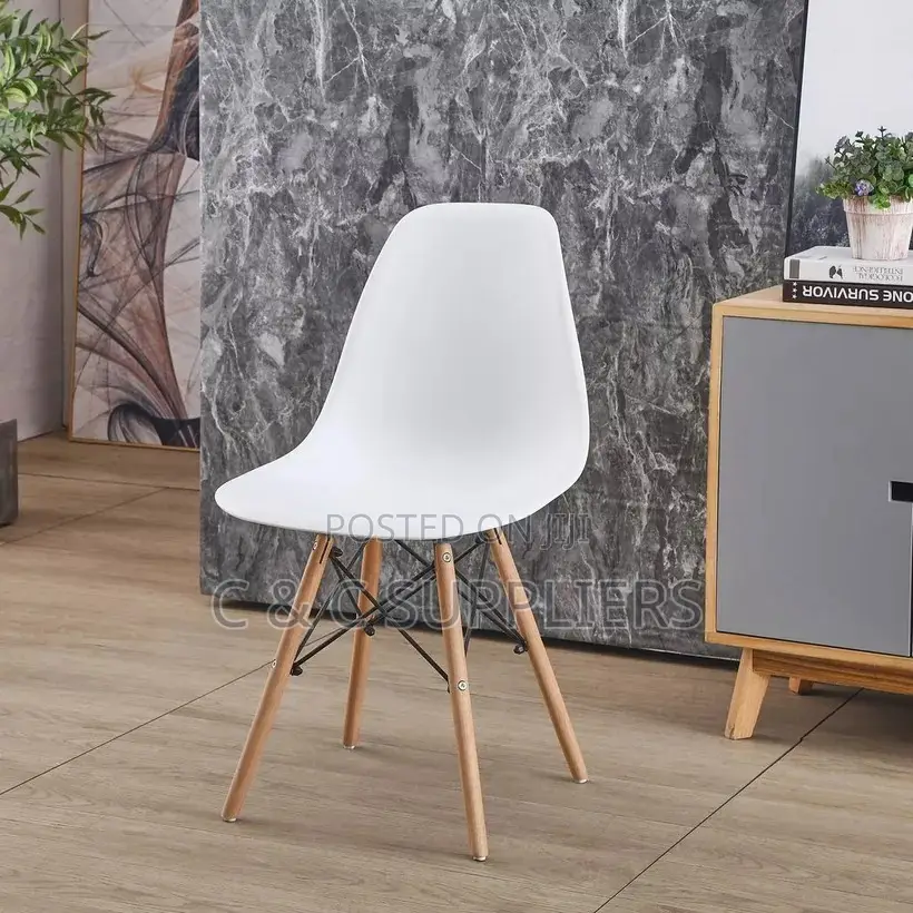 Eames Armless Plastic Dining Chair