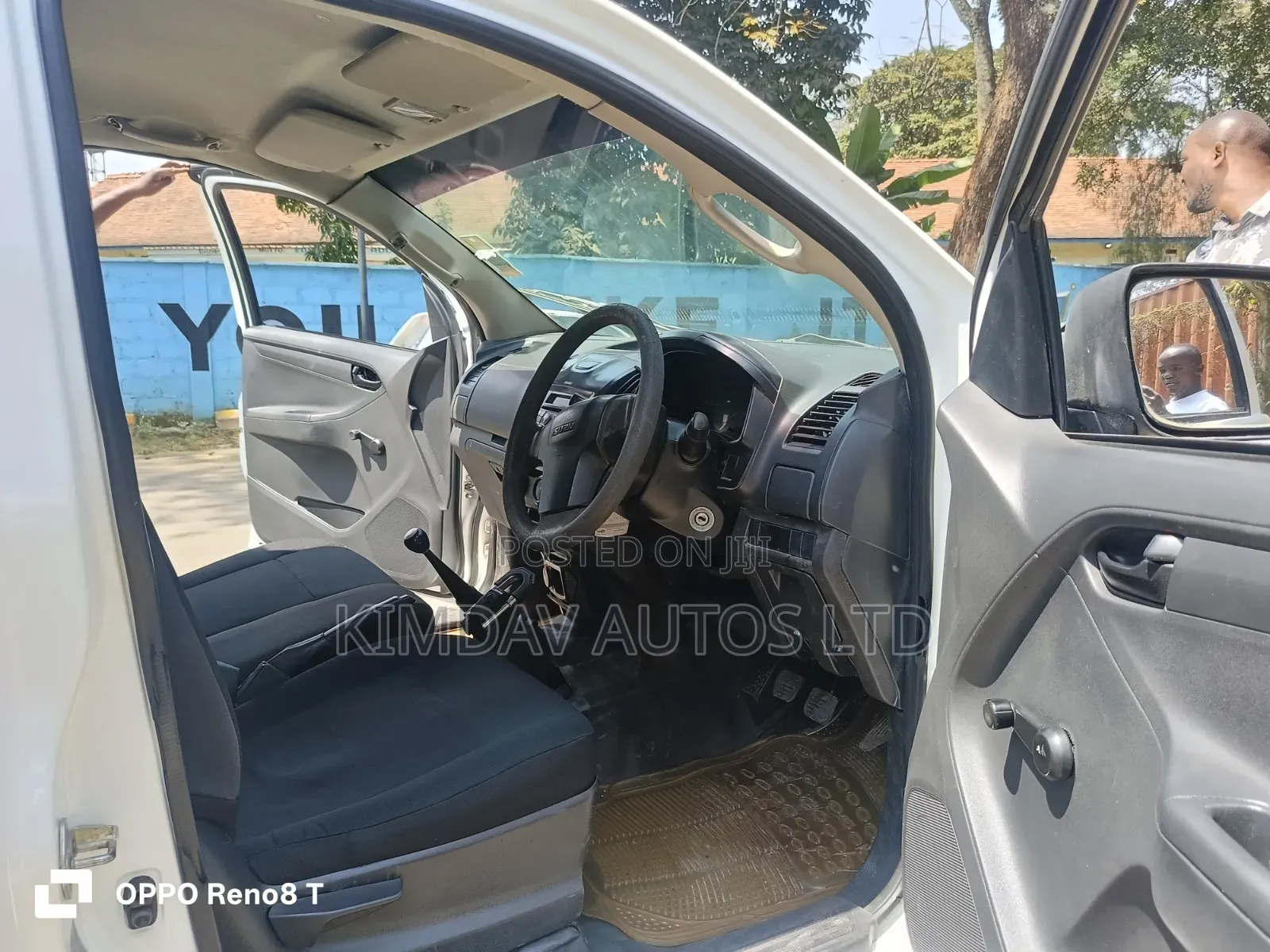 Isuzu D-MAX 2017 White