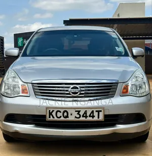 Nissan Bluebird 2011 Silver