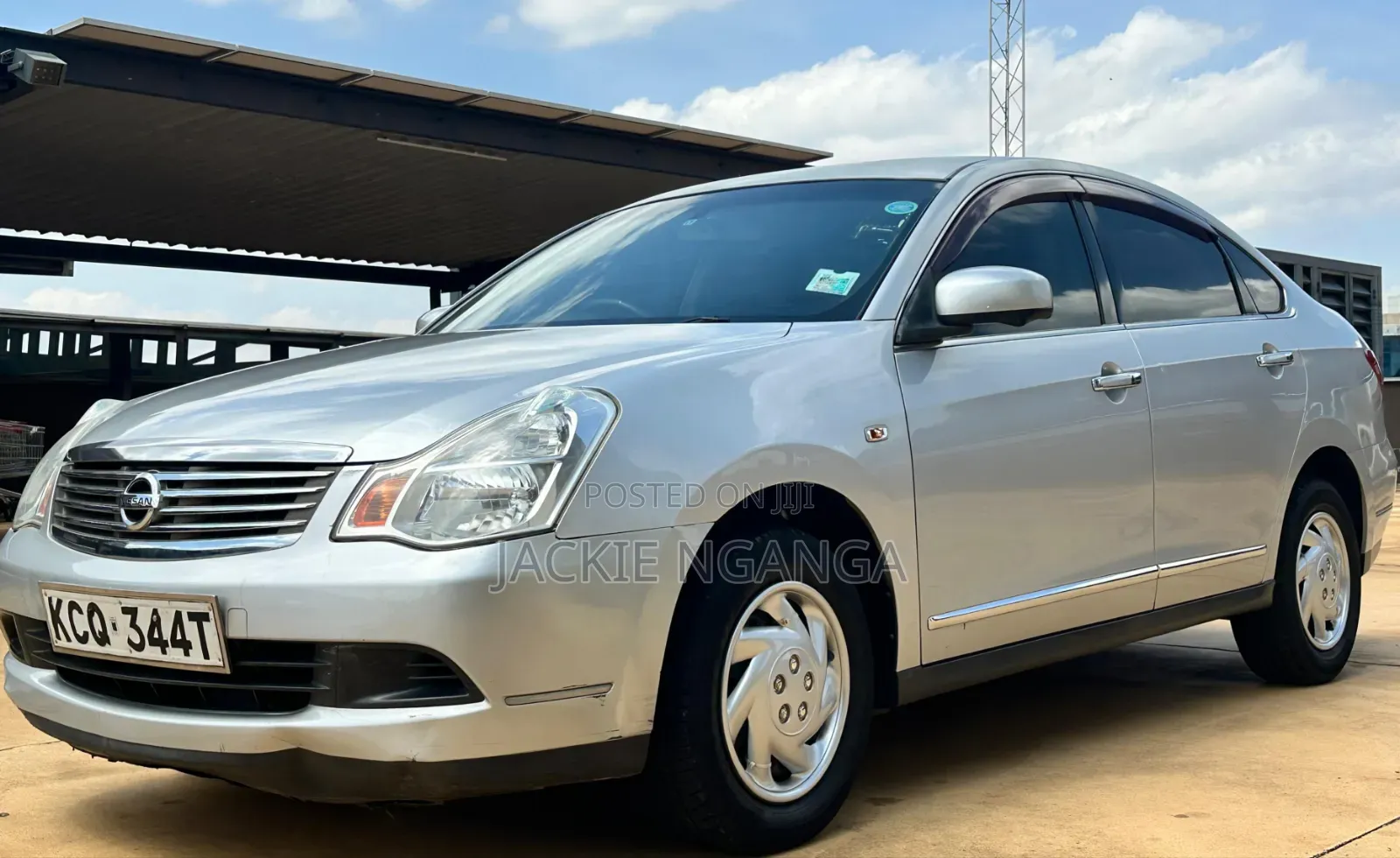 Nissan Bluebird 2011 Silver