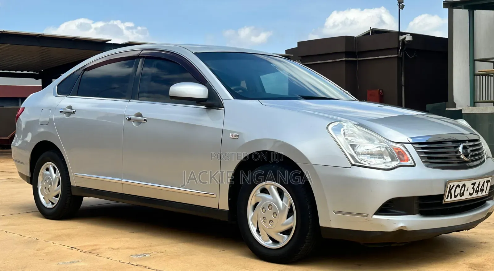 Nissan Bluebird 2011 Silver