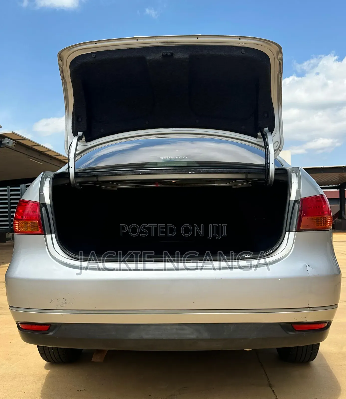 Nissan Bluebird 2011 Silver