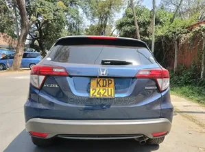 Honda Vezel 2017 Blue
