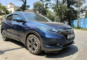 Honda Vezel 2017 Blue
