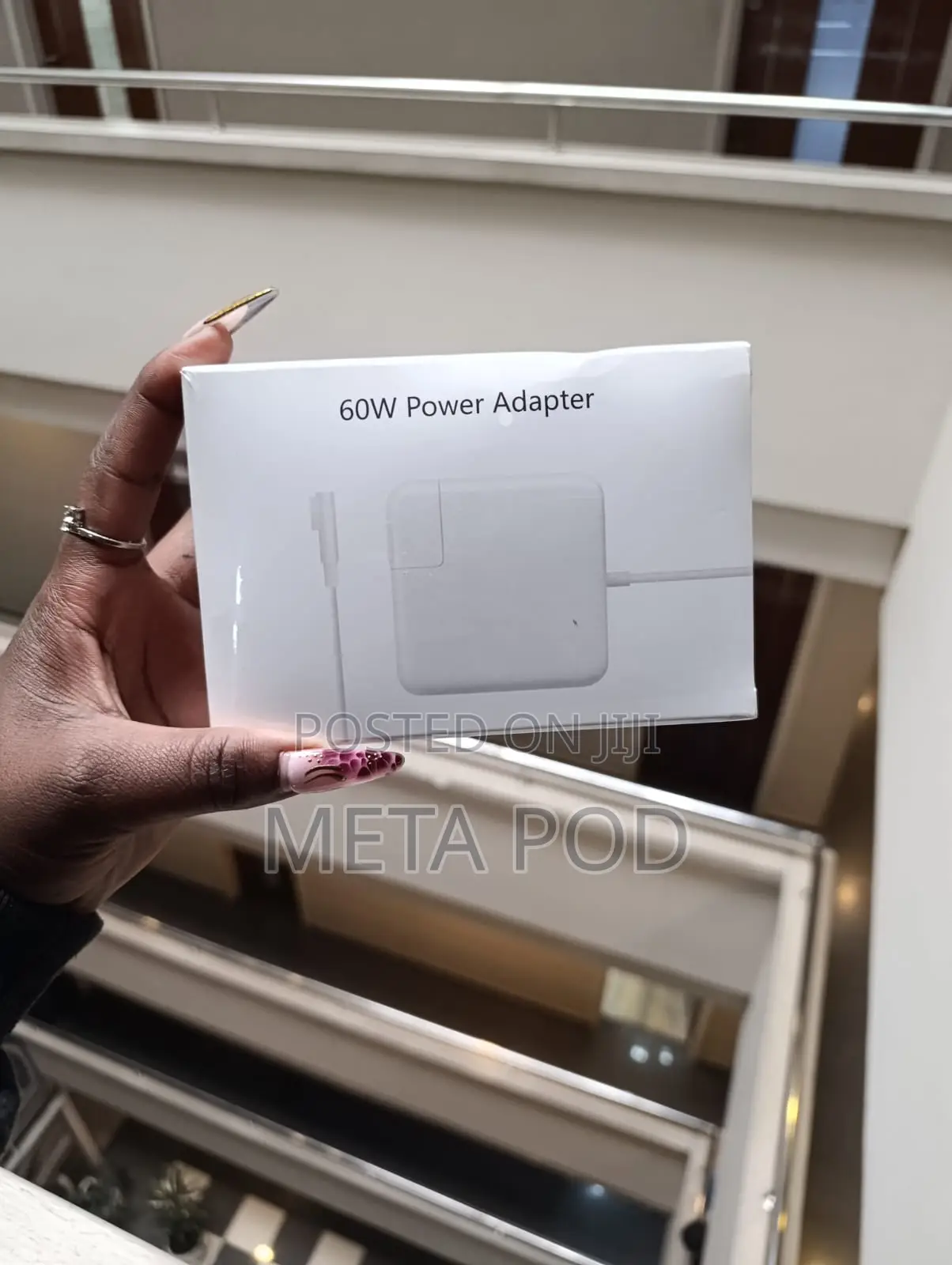 MacBOOK 60W Power Adapter