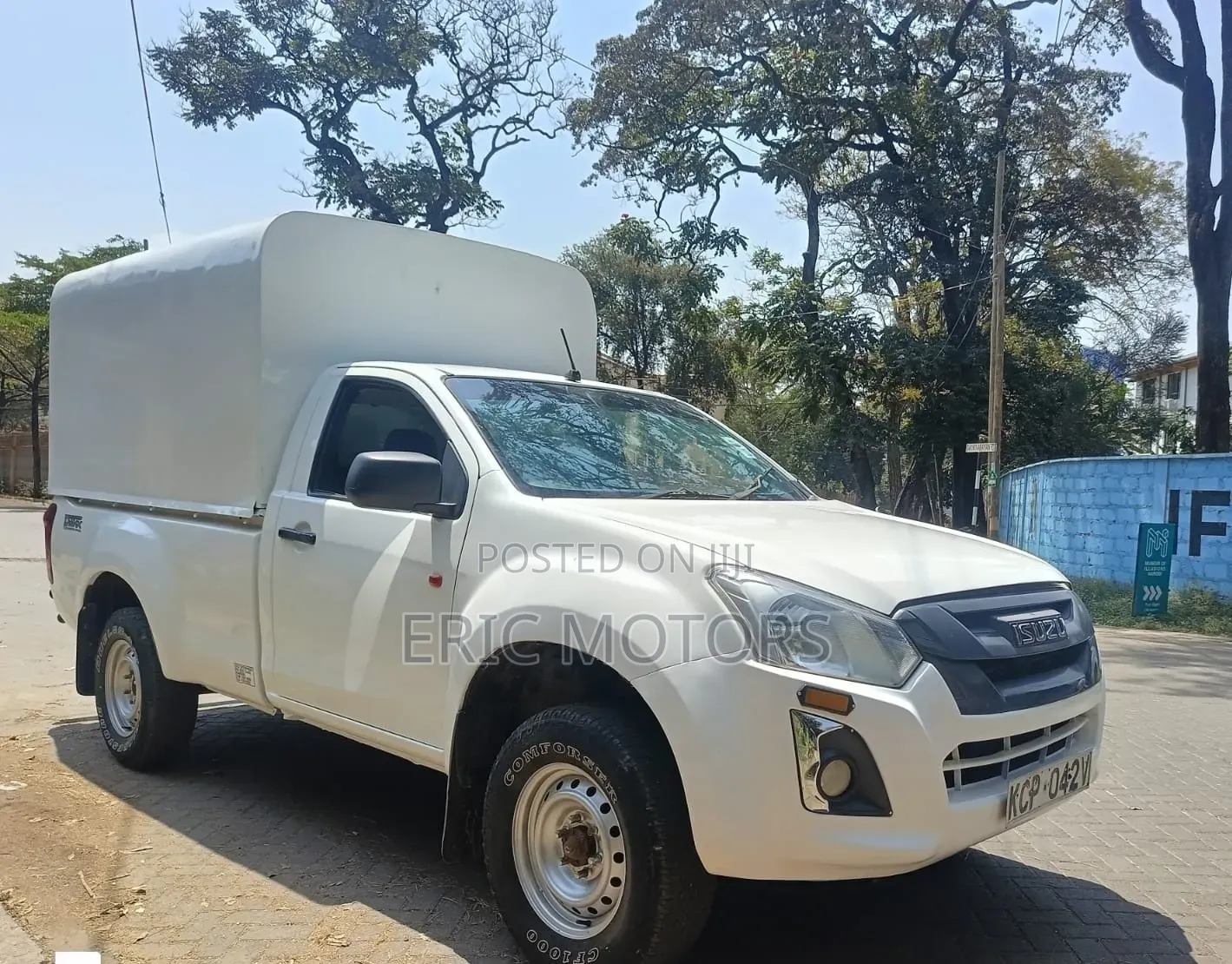 Isuzu D-MAX 2017 White