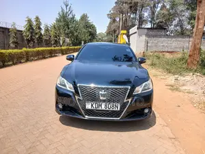 Toyota Crown 2014 Black