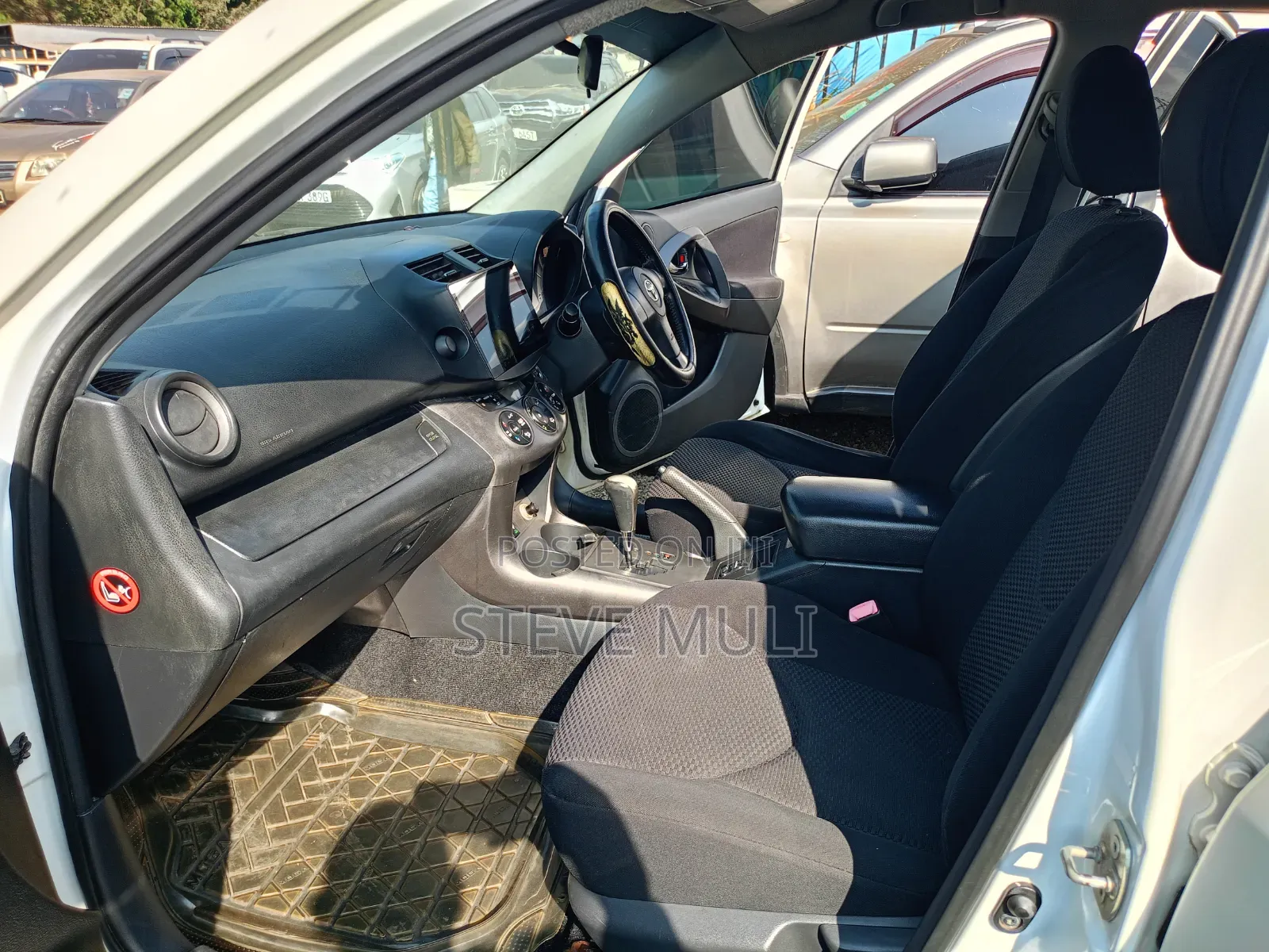 Toyota RAV4 2010 Black