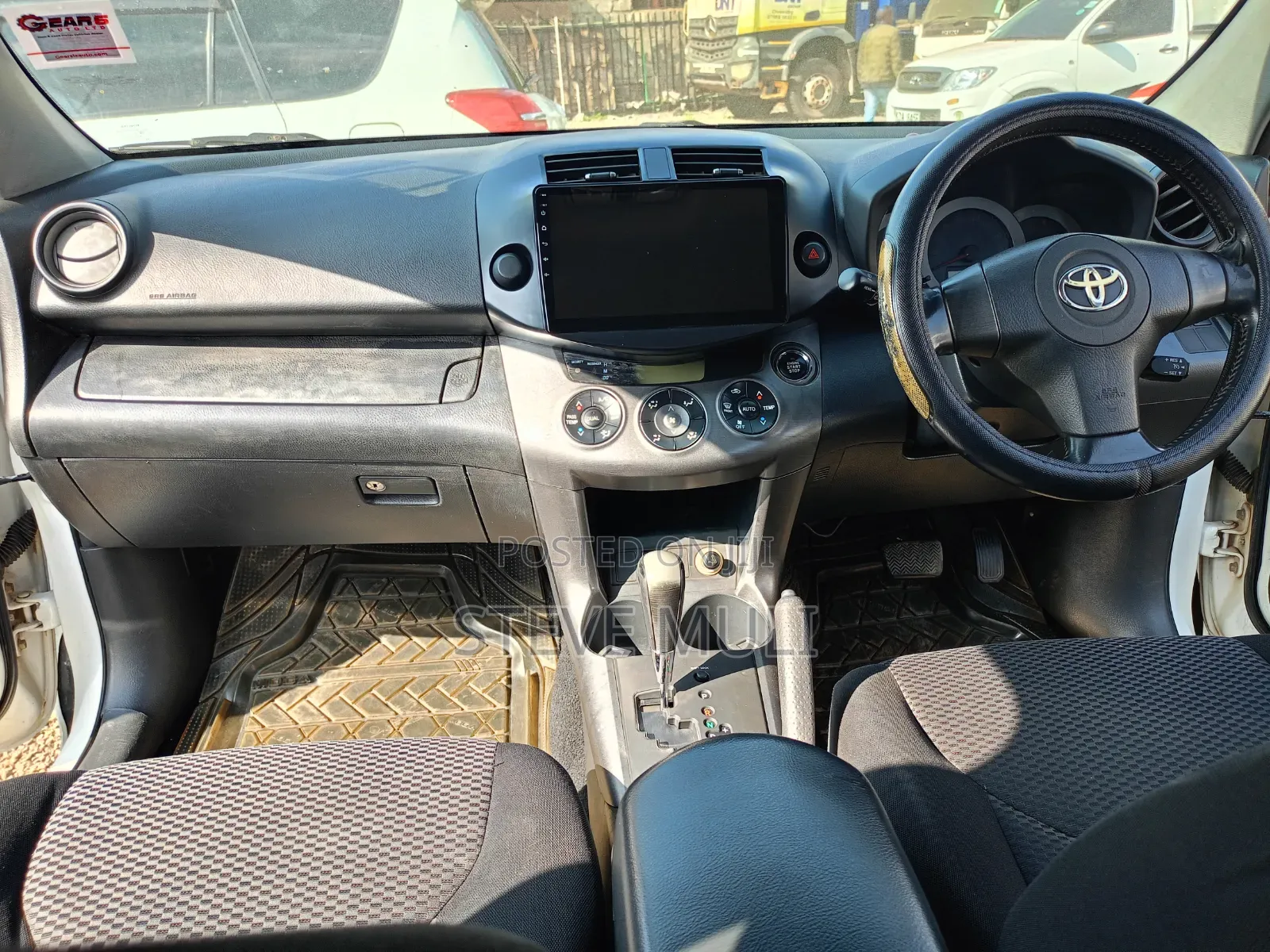 Toyota RAV4 2010 Black