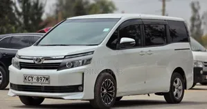 Toyota Voxy 2013 White