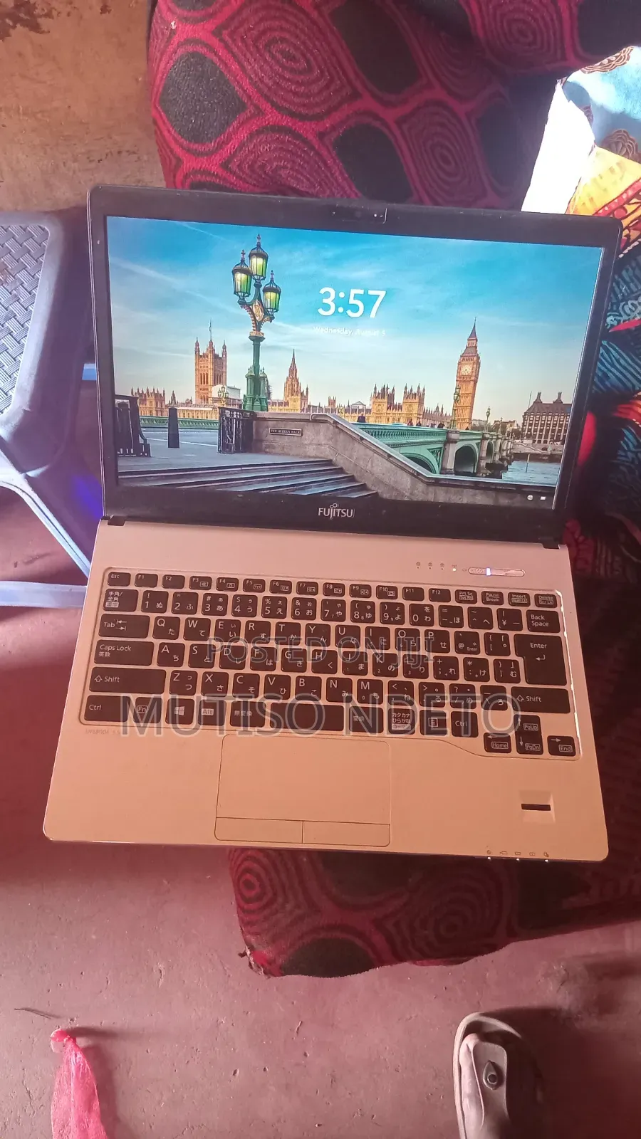 Laptop Fujitsu Lifebook U727 4GB Intel Core i5 SSD 128GB
