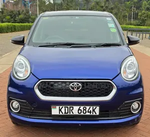 Toyota Passo 2017 Blue