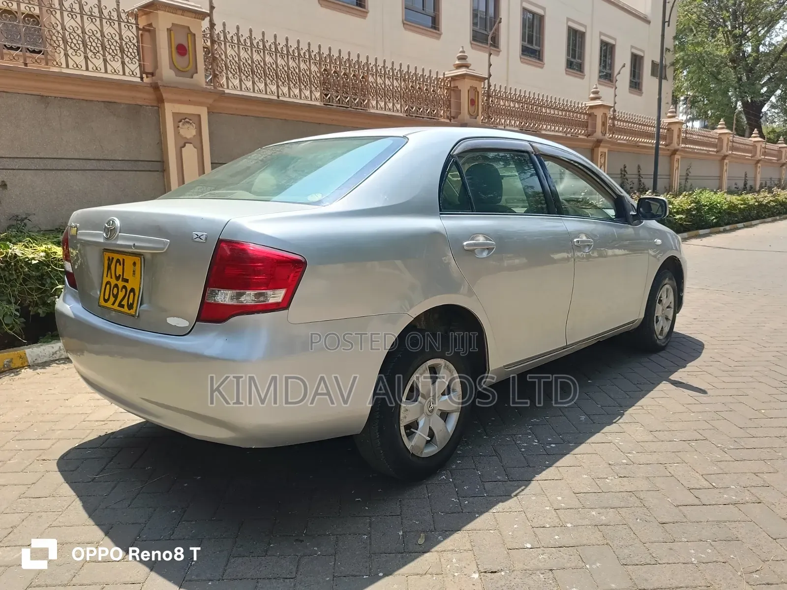 Toyota Axio 2010 Silver