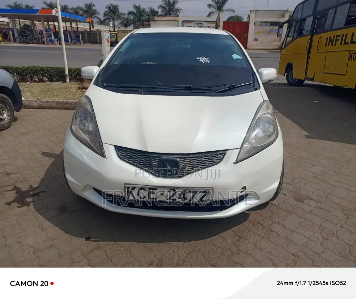Honda Fit 2008 White