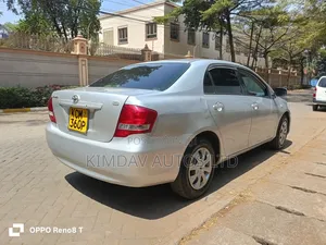 Toyota Axio 2011 Silver