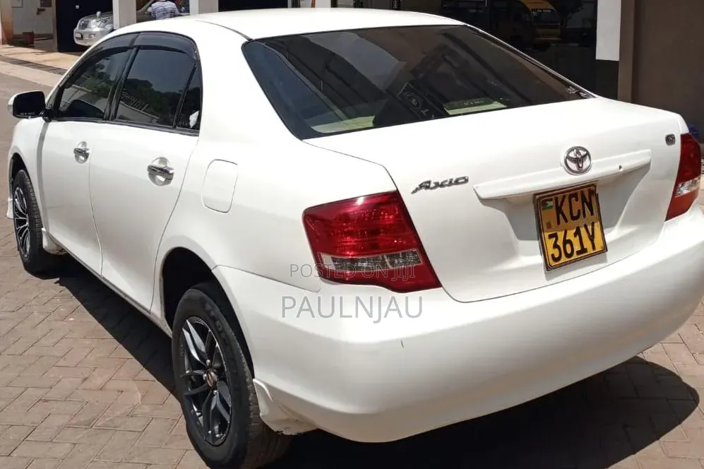 Toyota Axio 2012 White