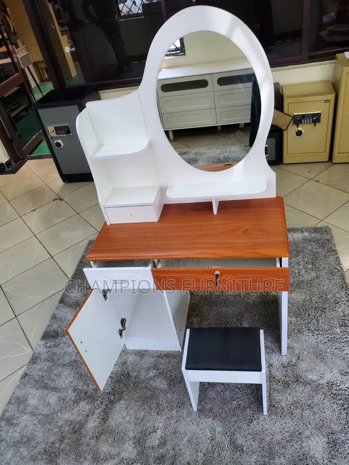 Two-Toned Vanity Set