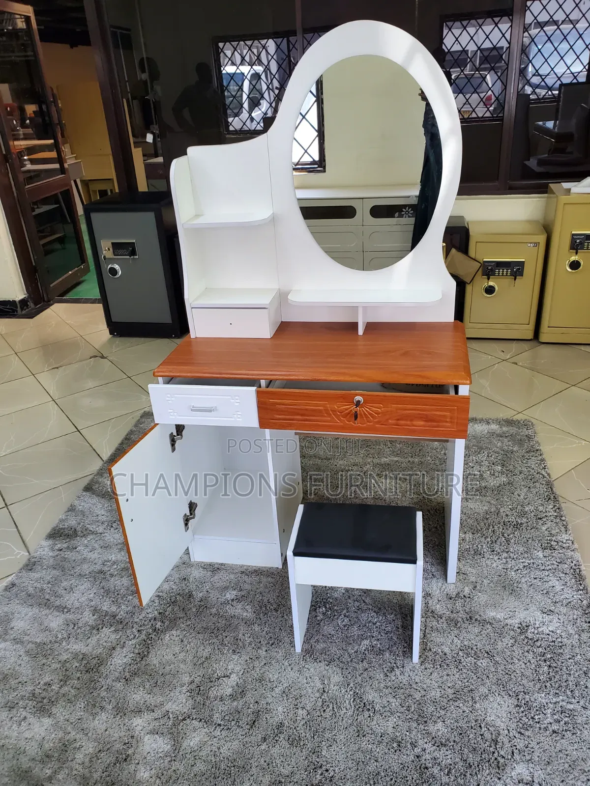 Two-Toned Vanity Set