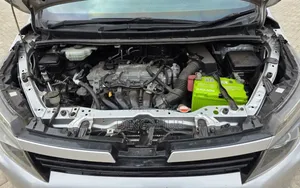 Toyota Voxy 2016 Silver