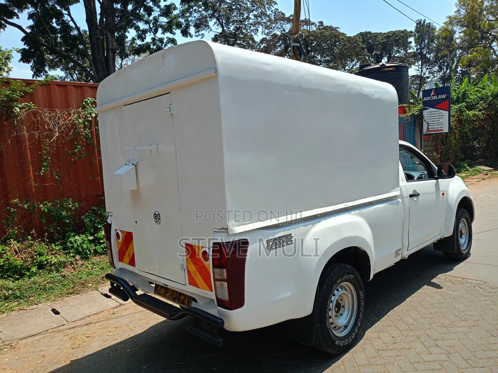 Isuzu D-MAX 2017 White