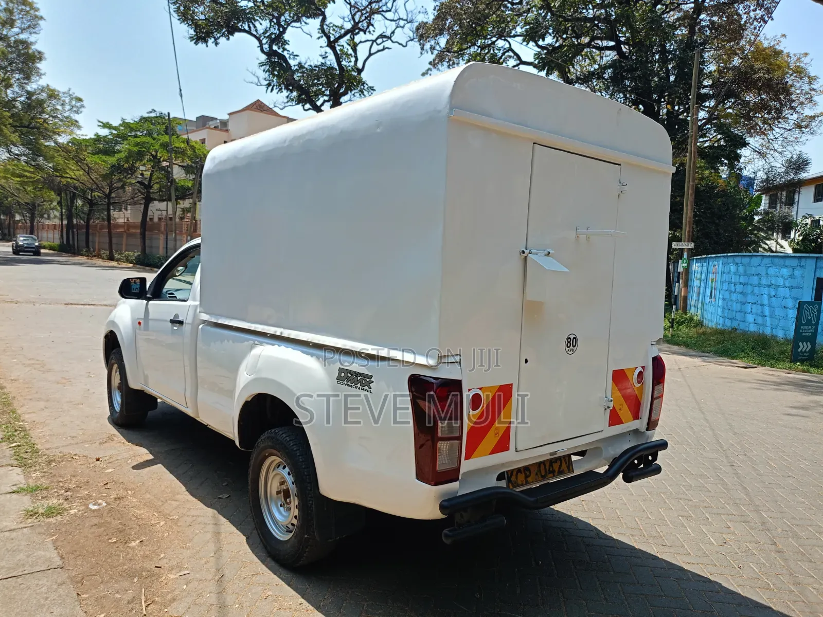 Isuzu D-MAX 2017 White