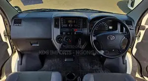Toyota TownAce 2019 White