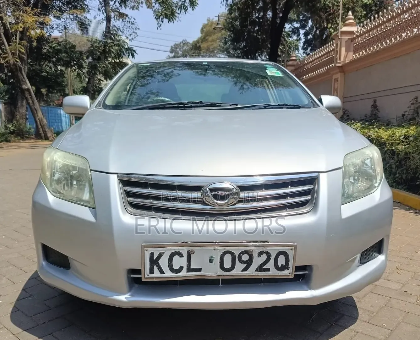 Toyota Axio 2010 Silver