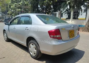 Toyota Axio 2010 Silver