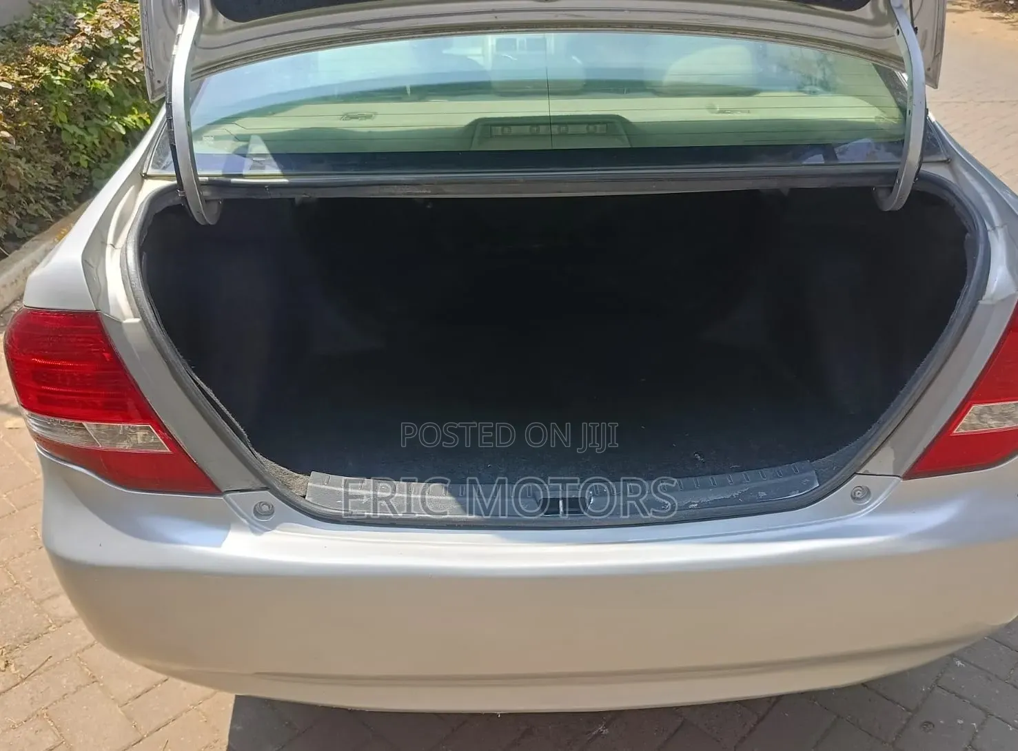 Toyota Axio 2010 Silver
