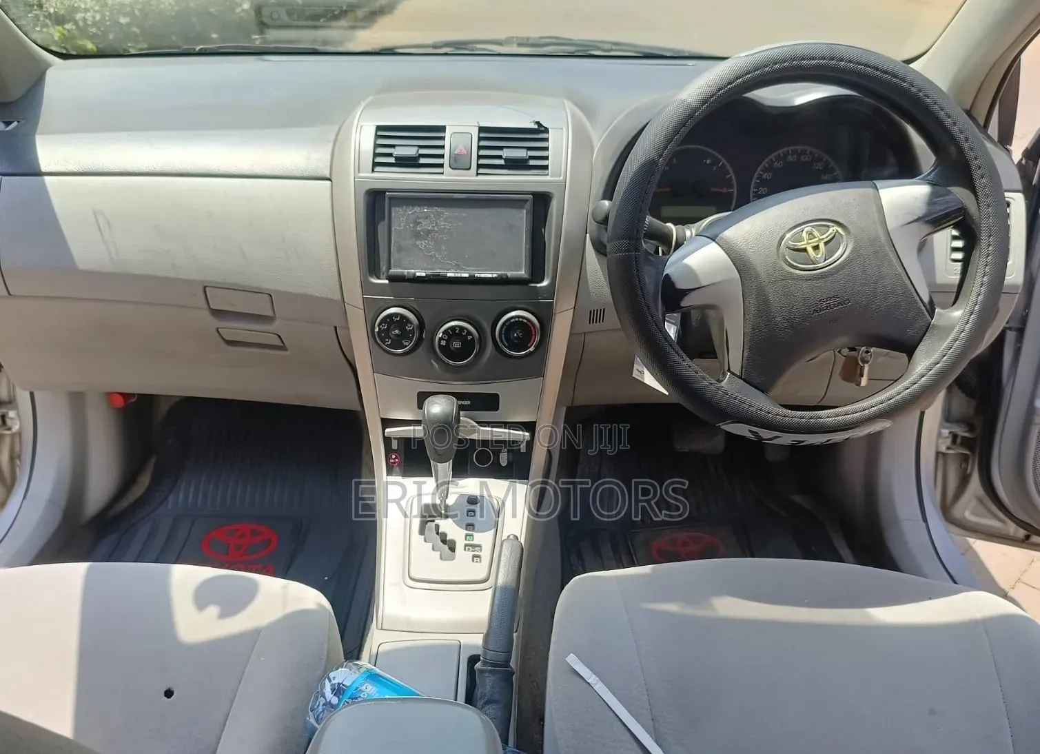 Toyota Axio 2010 Silver