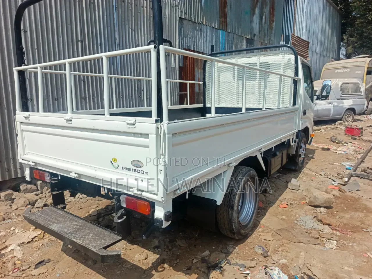 Toyota Dyna 2011 White