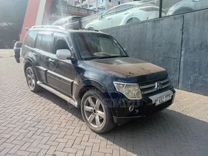 Mitsubishi Pajero 2007 Black
