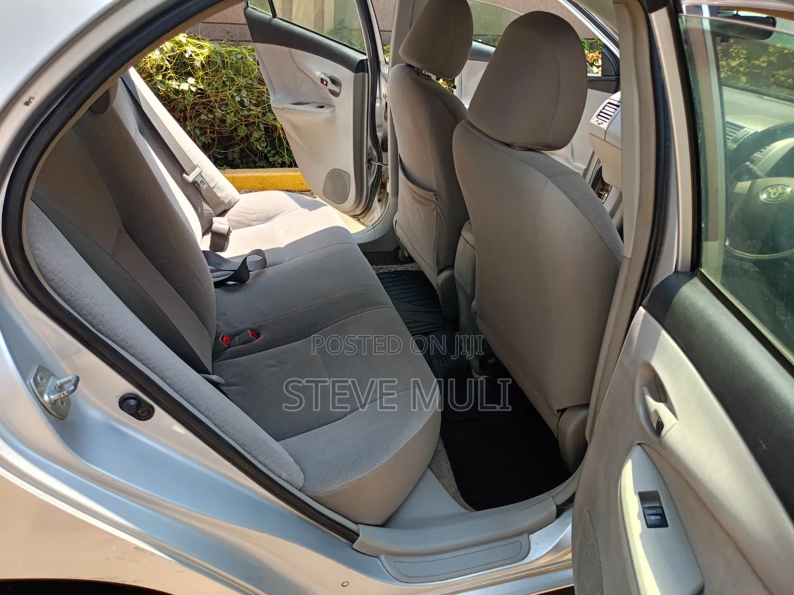 Toyota Axio 2010 Gray
