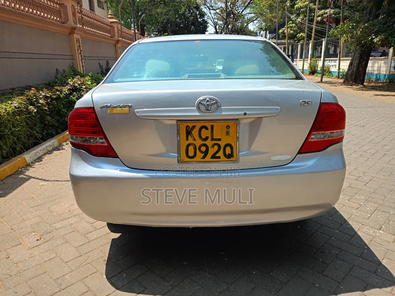 Toyota Axio 2010 Gray