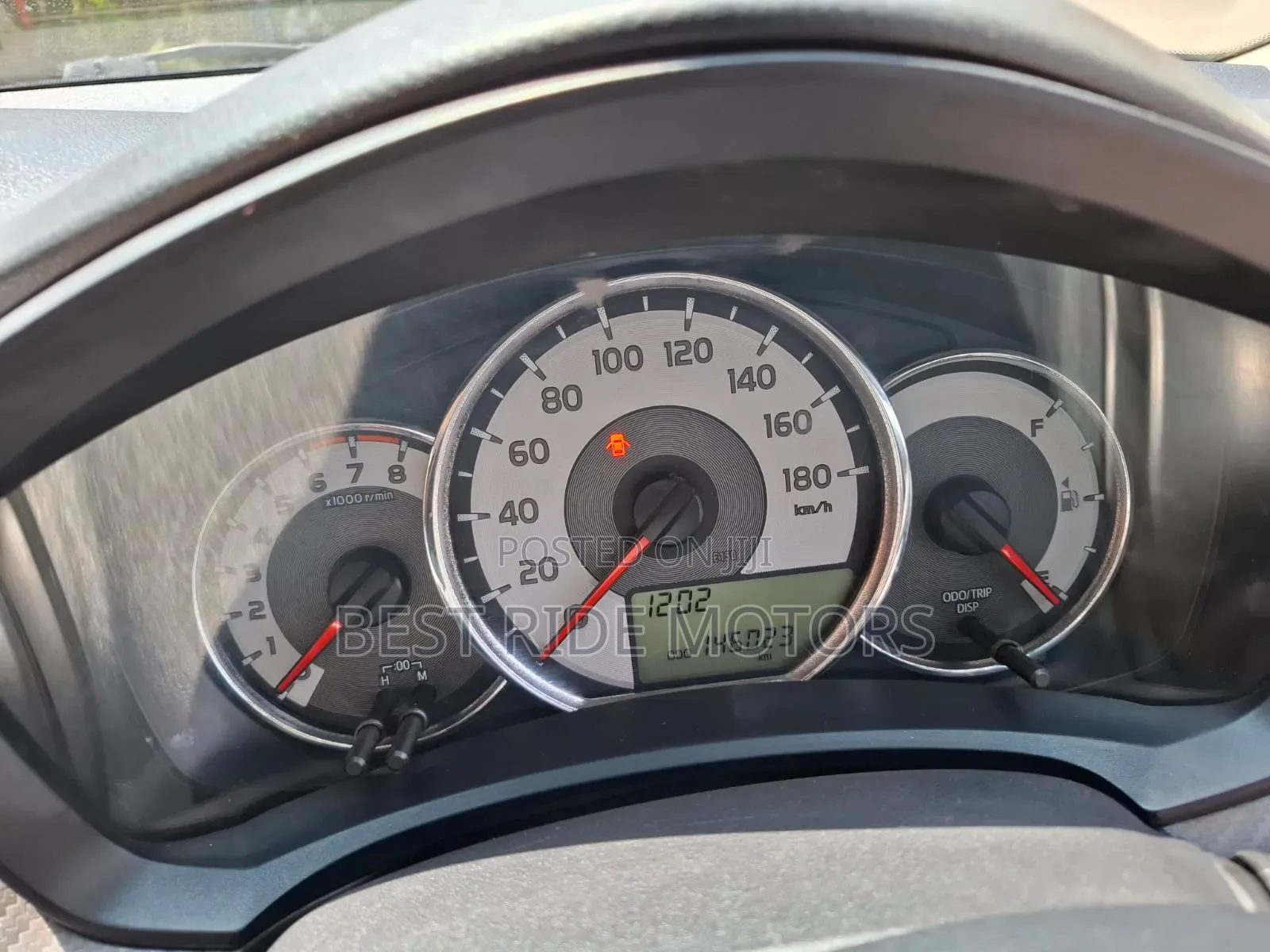 Toyota Corolla Fielder 2013 Silver