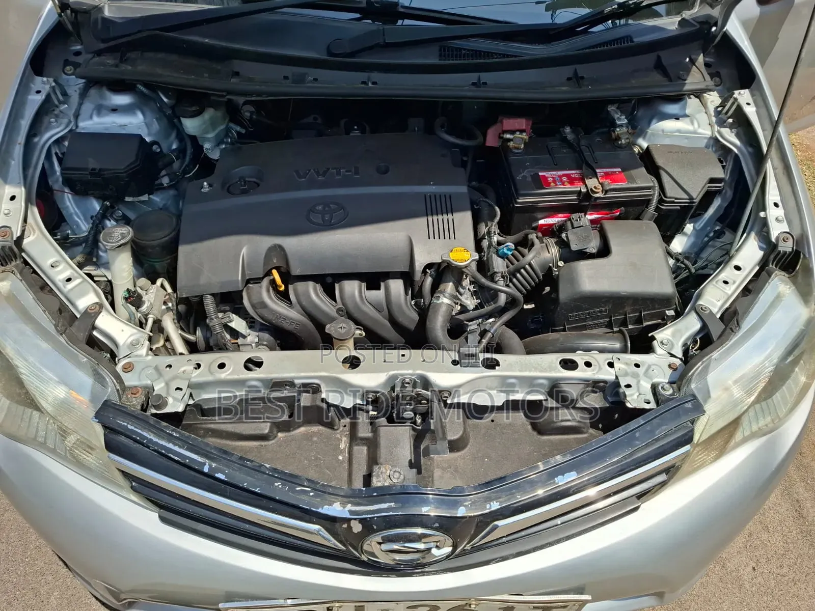 Toyota Corolla Fielder 2013 Silver