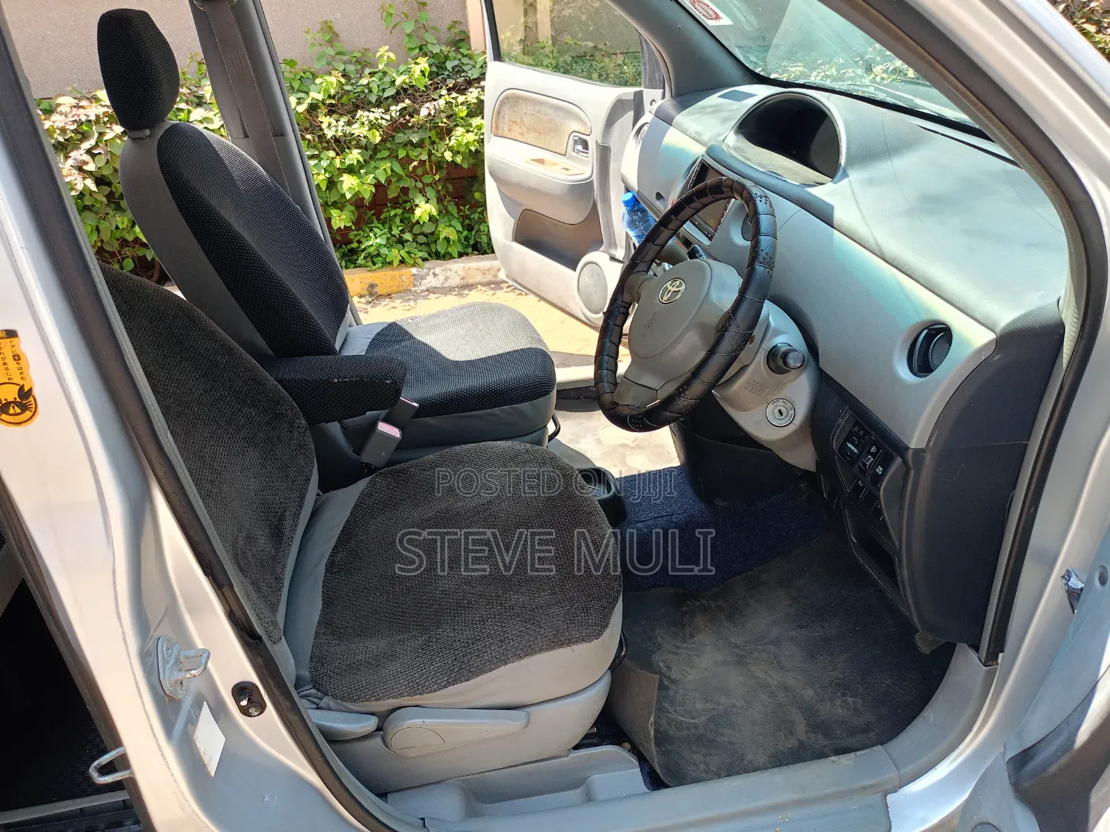 Toyota Sienta 2007 Silver