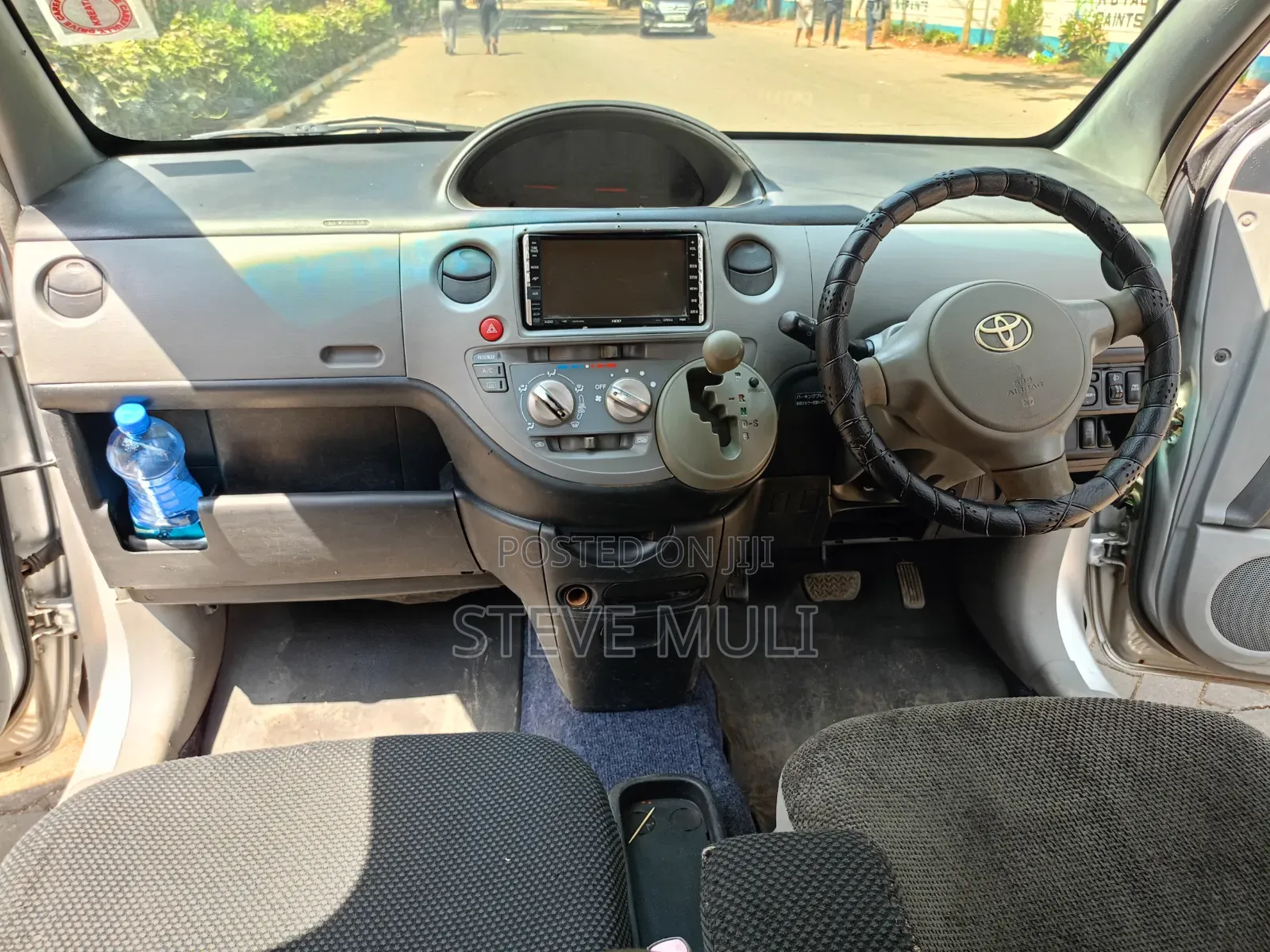 Toyota Sienta 2007 Silver