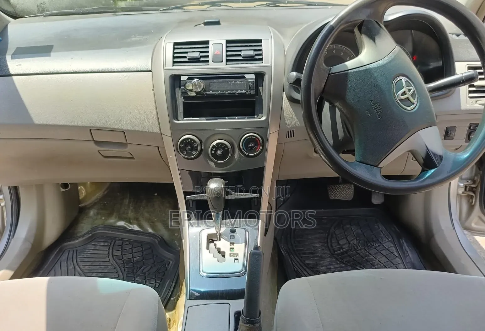 Toyota Axio 2009 Gray