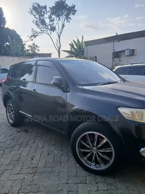 Toyota Vanguard 2014 Black